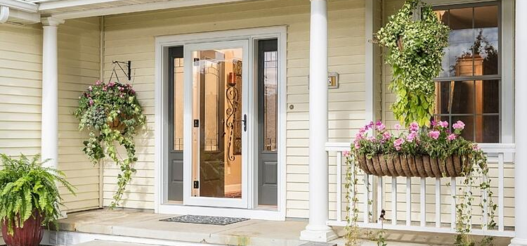 screen door installation in Irvine